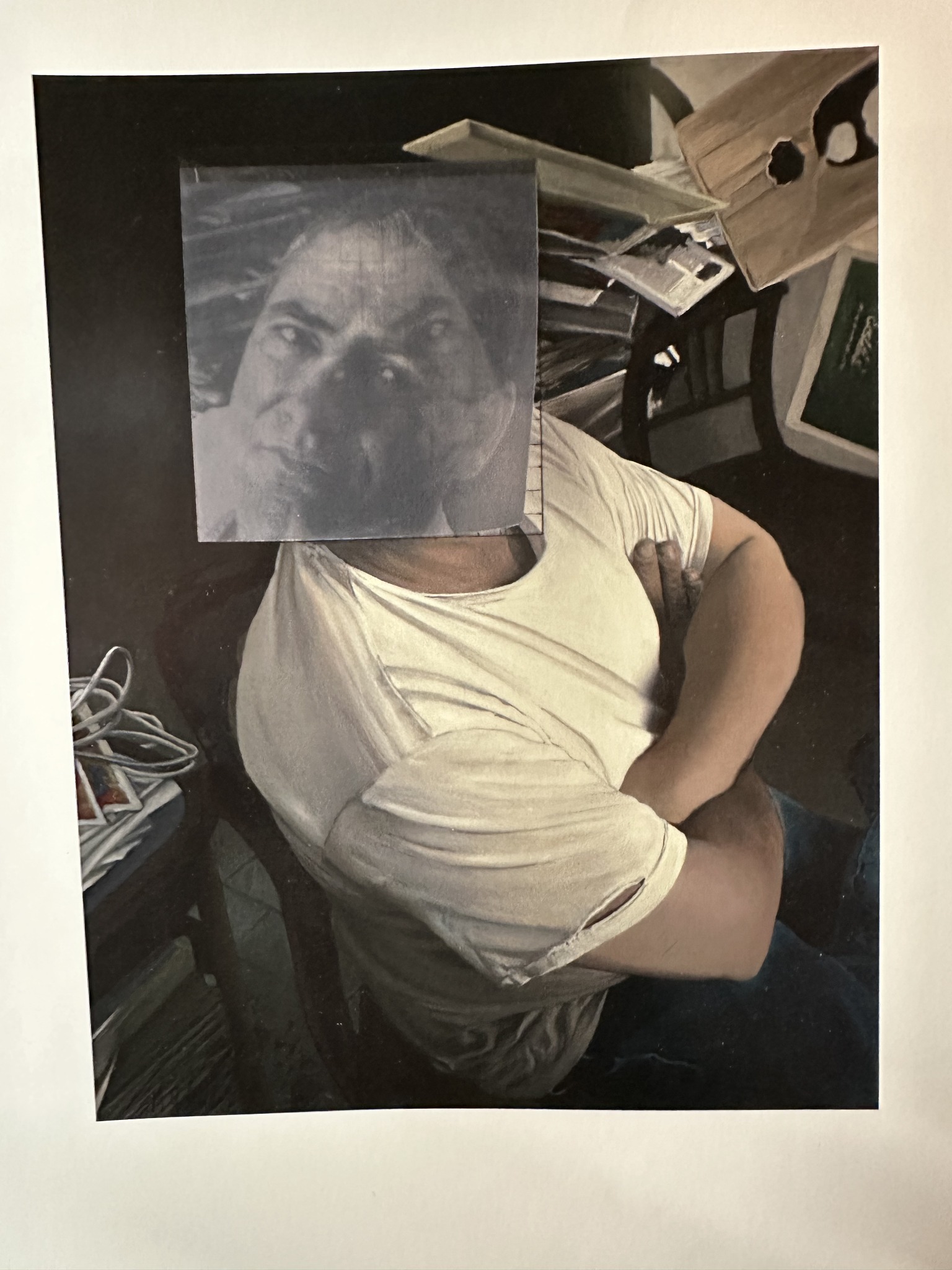 Fotografía con un retrato superpuesto, aportada para el archivo de Manolo Gómez